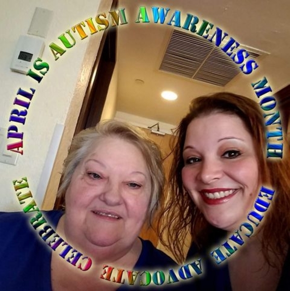 Meet your Posher, Sarah - Picture 1 of 1